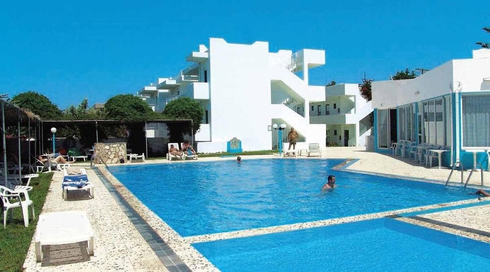 Hotel Blue Jay Marmari  Exterior foto